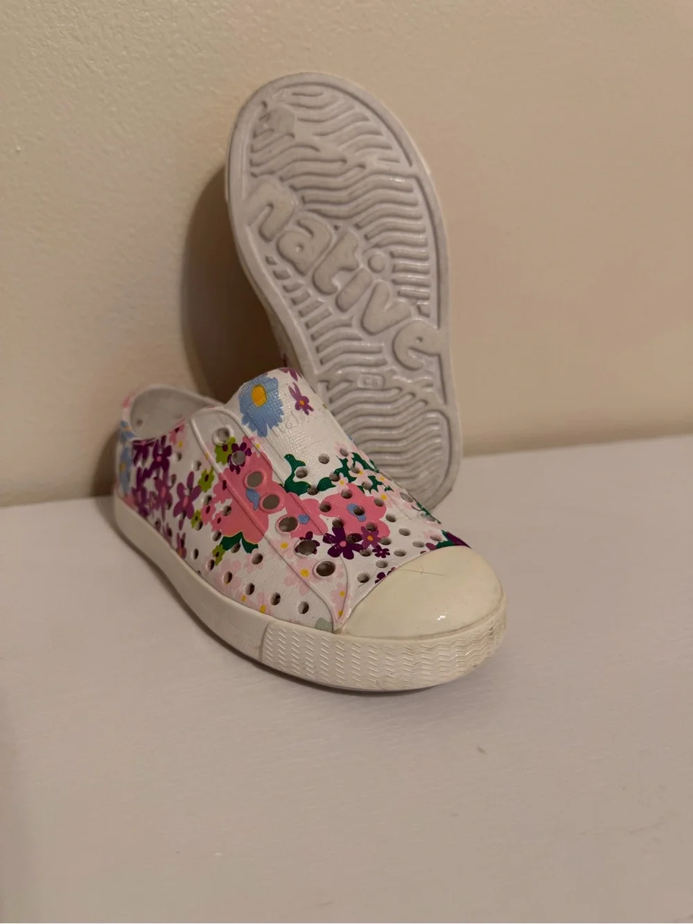Kids Floral Slip-On Casual Shoe - White with Multicolor Flowers